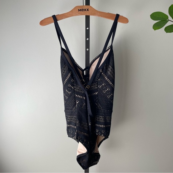 Bleu Rod Beattie Lace One Piece Swimsuit Bathing Suit Black Tan Plus Size 18W - Picture 6 of 8